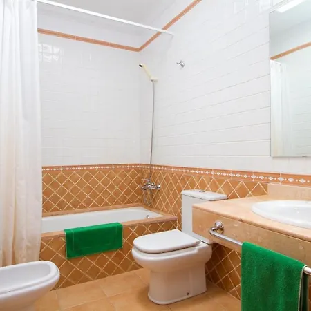Ereza Brisa Marina Üdülőközpont 3*