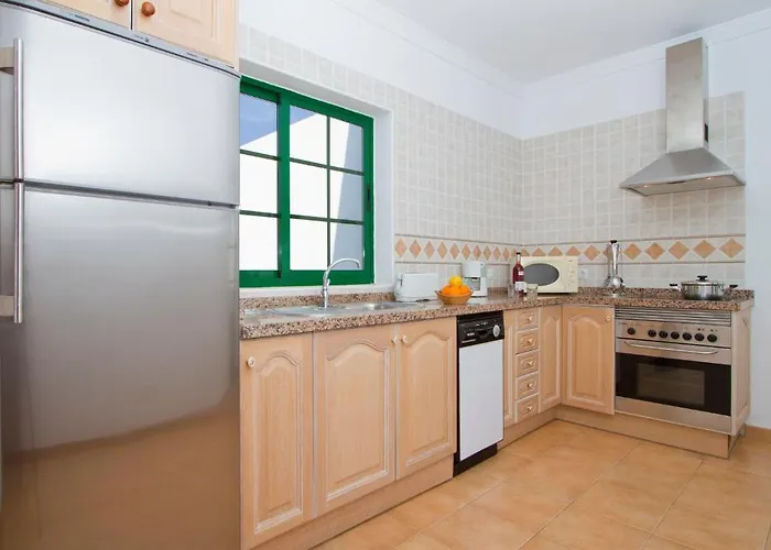 Ereza Brisa Marina منتجع